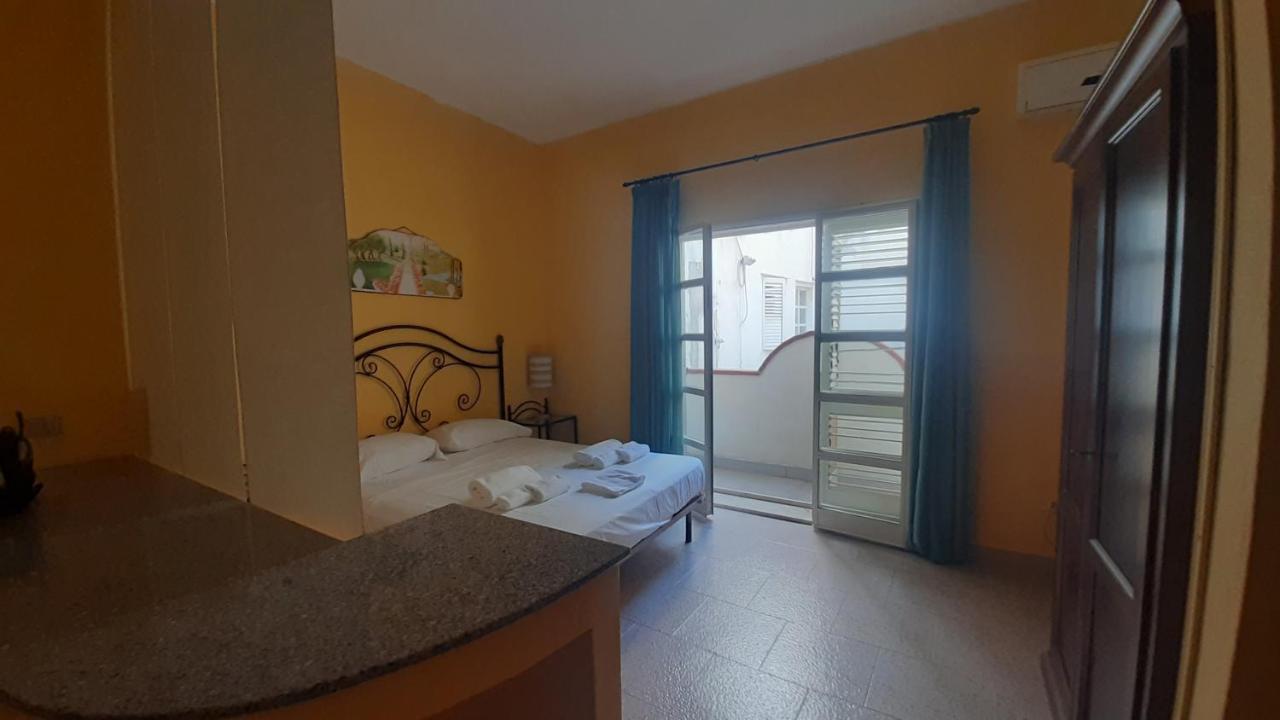 Il Mare Di Ortigia Aparthotel Syracuse Kamer foto